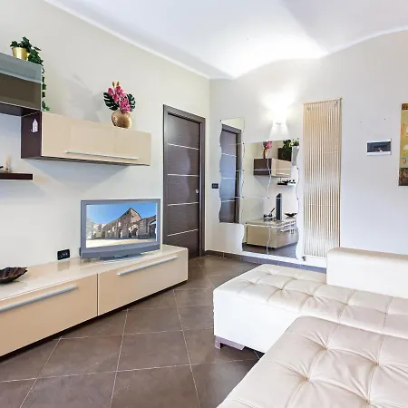 Castle - Centro Storico *