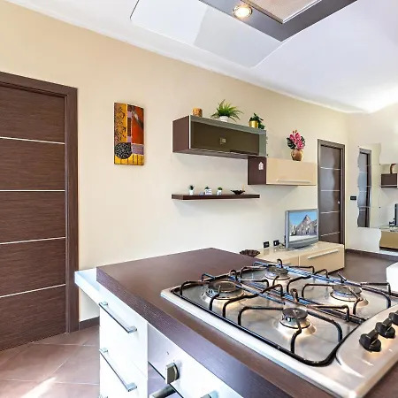 Castle - Centro Storico * ריבולי